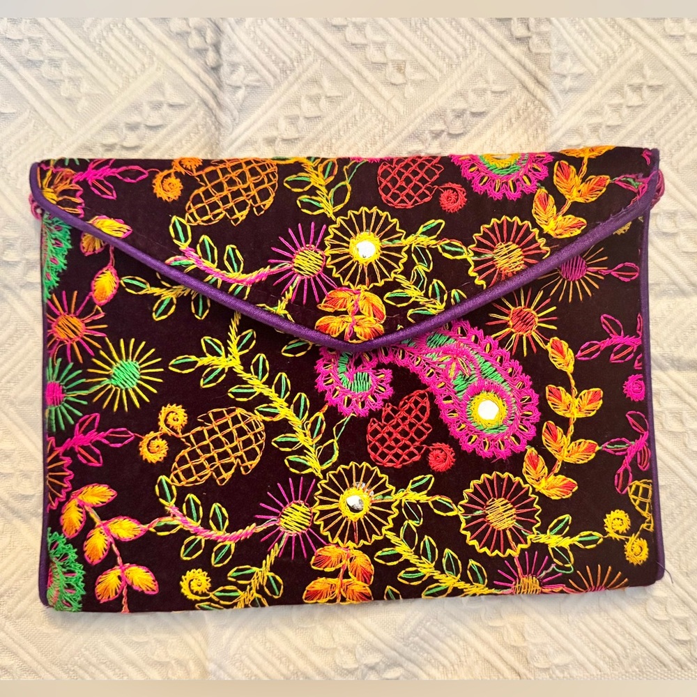Embroidered Multicolor Crossbody Bag - Picture 2 of 3